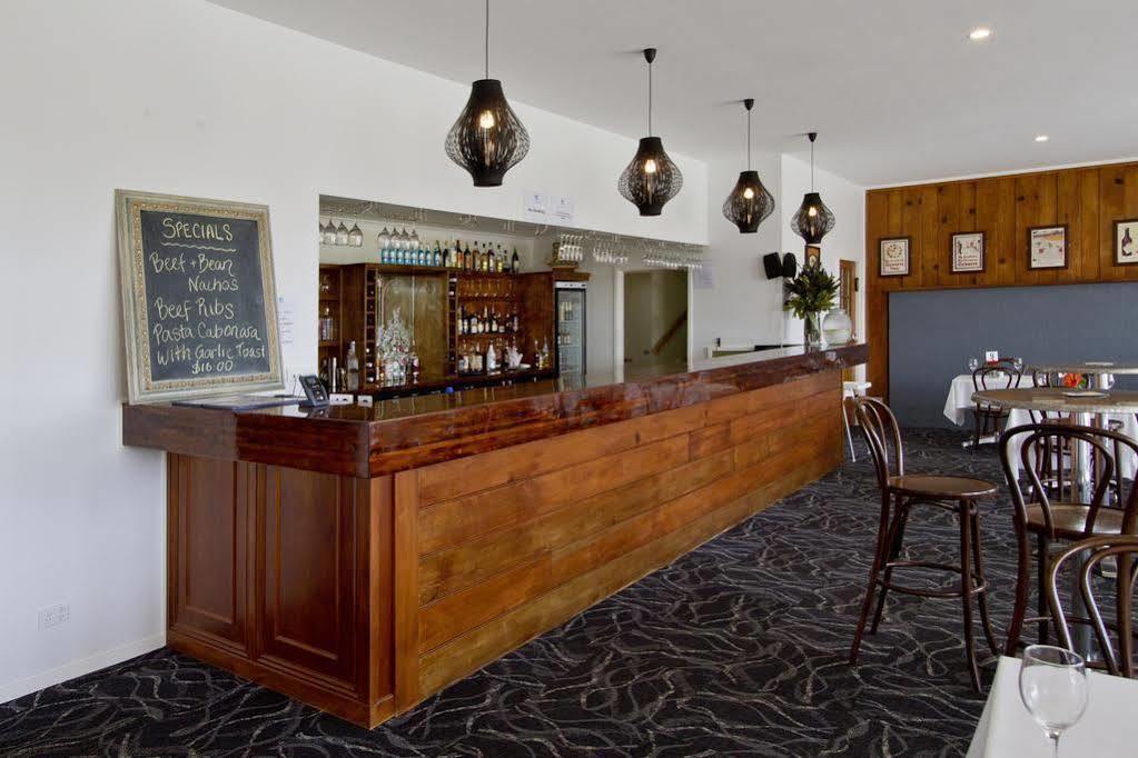 Castaway Norfolk Island Hotell Burnt Pine Exteriör bild